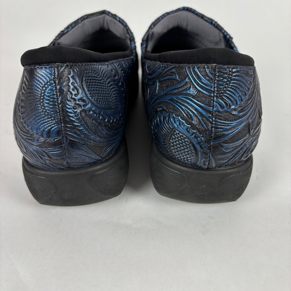 Softwalk Black, Blue Floral Clogs Oil/Slip Resistant - Picture 5 of 8